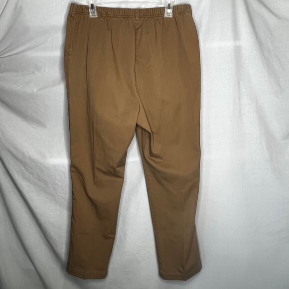 Land's End Khaki Pull On Pants Size 14 Petite - Picture 2 of 5